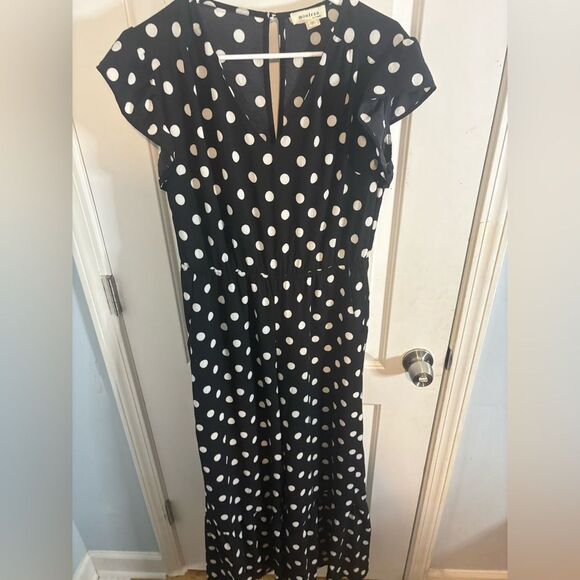 Monteau Black and White Polka Dot ruffled jumpsuit size m EUC - Picture 1 of 4